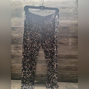 Jockey Essentials Women Leopard Print Leggings Pants Size Medium